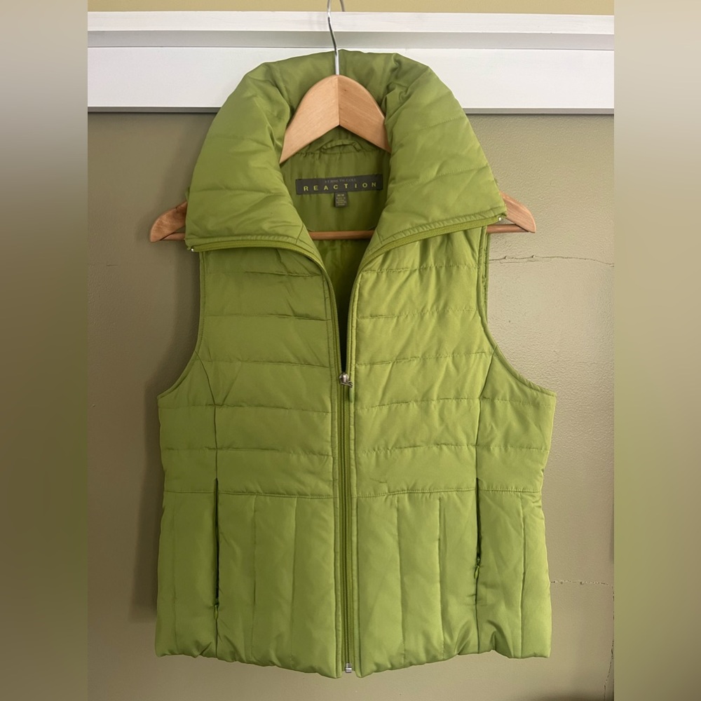 Kenneth Cole Reaction Women’s Vest